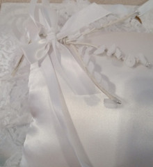 Party City square 8″ x 8″ white satin wedding ring bearer pillow – NEW