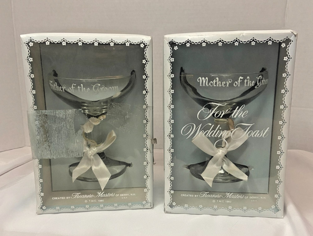 Wedding Toasting Champagne Glasses – Etched Mother & Father of Groom 1980