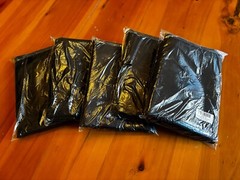 Set of 5 Black Rectangular Polyester Tablecloths – 60″ x 126