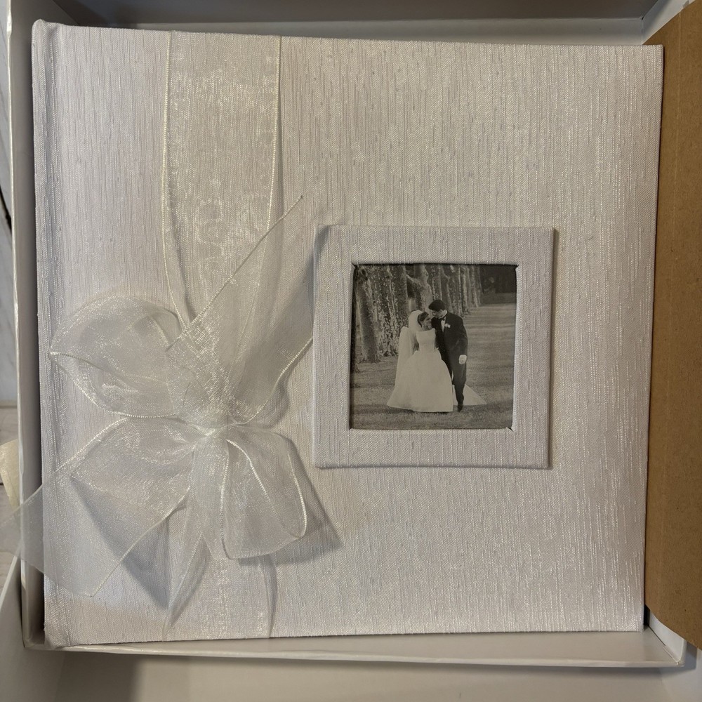 Vtg C.R Gibson Wedding Album Book Modern Love Memories Holds 4X6” Photos New