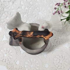Vintage Wishing Well Cake Topper Bisque Porcelain Lovebirds Dove Figurine