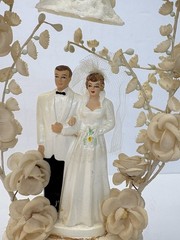 Vintage 1959 Bride Groom 9” Wedding Cake Topper Bell Arch Flowers