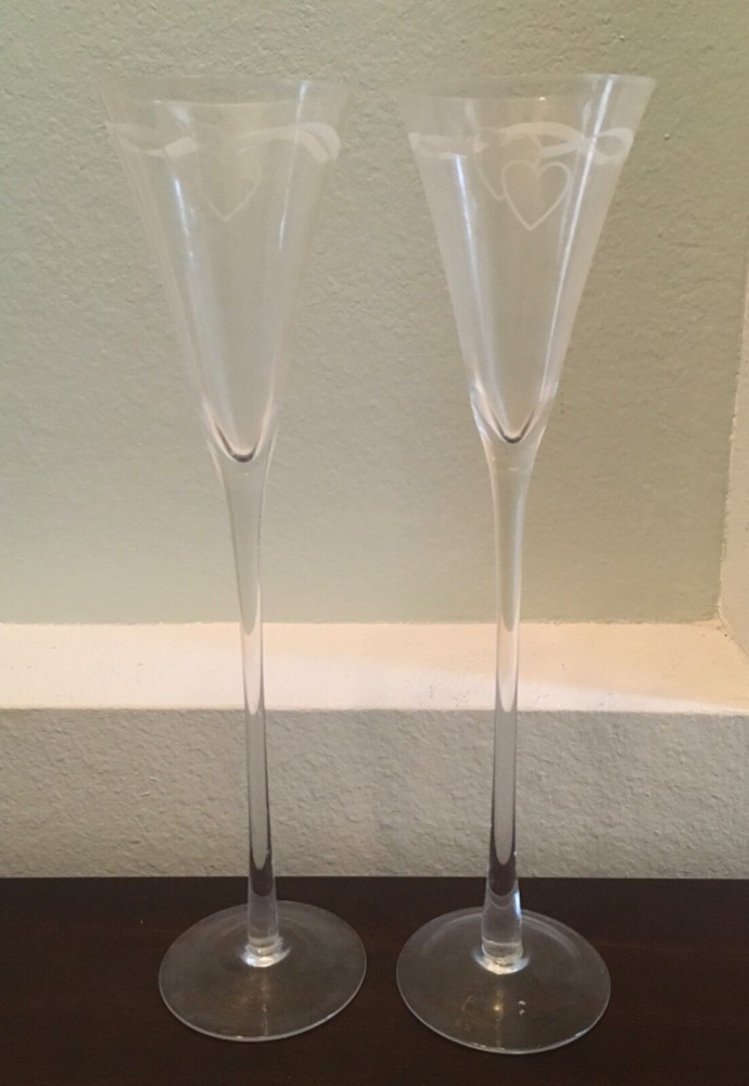  Champagne Toasting Glasses-Wedding 2pcs