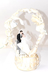 VTG RETCO 1965 Wedding Cake Topper Bride Groom Arch Mid Century 10 Inch