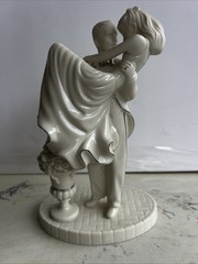 New LENOX Fine Bone China Wedding Promises Coll SWEPT AWAY 9 1/2″h Cake Topper
