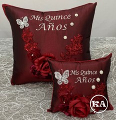 NEW! Quinceanera Kneeling pillow Royal Blue with gold – cojin de quinceanera