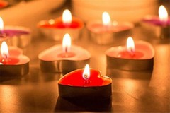 50 Pack Heart Shaped Unscented Tea Lights Candles – Smokeless Tealight Red