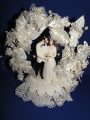 New Vintage Wilton MOONLIT SNOW Wedding Cake Top, Black Suit # 114-201