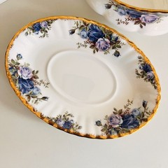 Royal Albert Gravy Boat – Moonlight Rose Bone China, Made in England