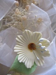 Brides Cascade Bouquet Vintage 70s-80s wedding Artificial flower sheer ribbons