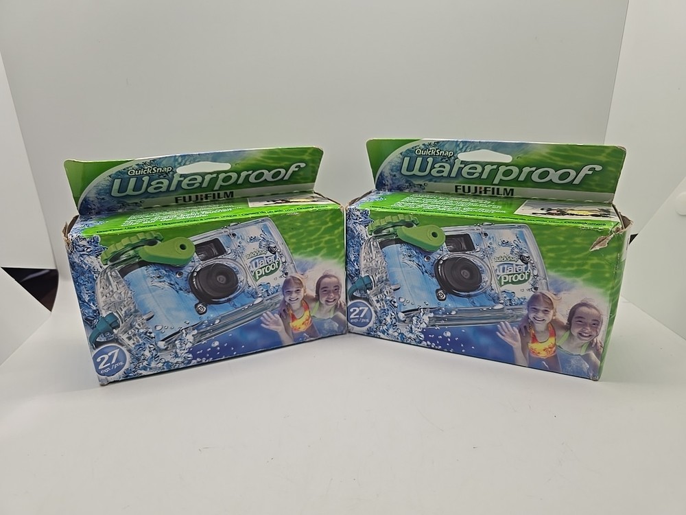 2X Underwater Camera Waterproof Fuji Quicksnap 27 Exposure Fujifilm NEW 07/25+