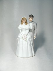 Porcelain Wedding Bride Groom CakeTop great condition Roman