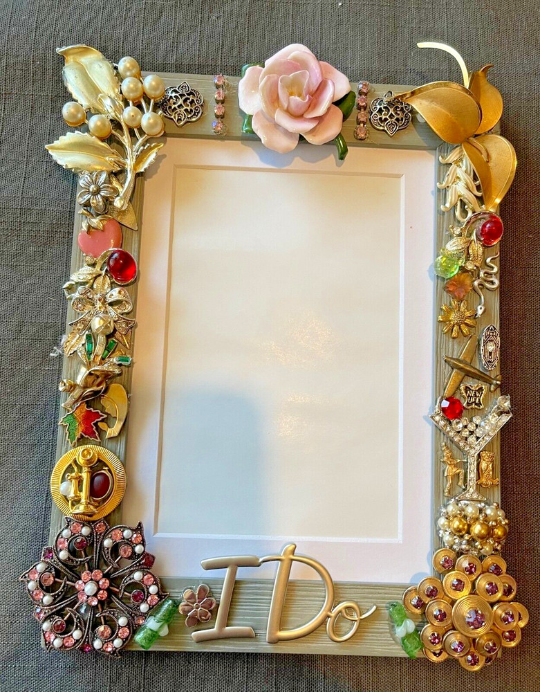 4X6″ Wedding Vintage Jewels Picture Frame