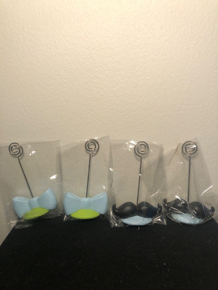 Place Card Holders 2 Sets of 4 Pieces 4 Mustaches & 4 Bows