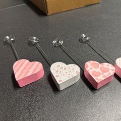 18Pc Heart Photo Holders Pink White Wire Memo Clip Wedding Place Card Stands