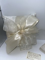 90s Beverly Clark Ivory Pearl and Lace Wedding Guest Book, Pillow and Pen