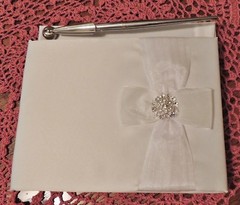 NIB VICTORIA LYNN WHITE GUEST BOOK & PEN SET ORGANZA BOW CROSS SHAPED BEAUTIFUL!