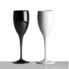 Unbreakable Polycarbonate White&Black Champagne Flutes 180ml (6oz) Pack of 2