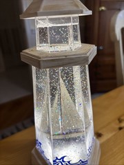 Acrylic LED & Water Spinning Lighthouse BO, Light up, 3AA Battery not Included.