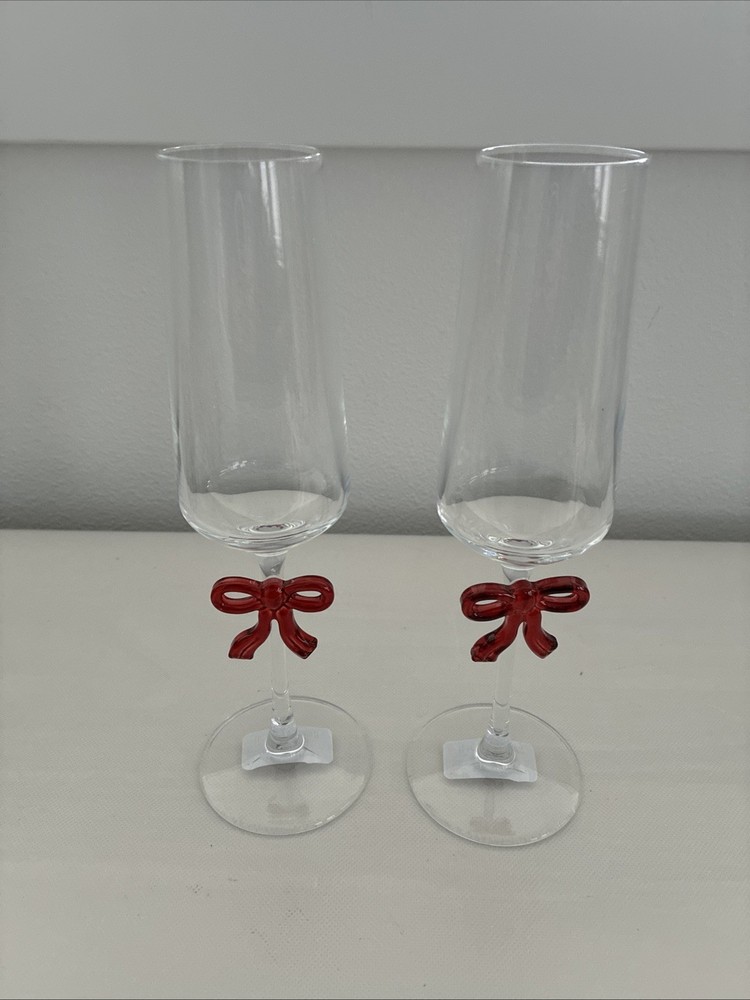 New Set of 2 Love Wedding Valentine’s Day Red Bow Coquette Champagne Glasses