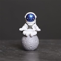 White Astronaut Statues Set of Spaceman Sculpture Figurines Outer Space 4 Blue