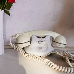 Royal Albert Porcelain Phone – Constance Pattern, Cream Floral Receiver, Figurin