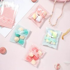 200 Pcs Self Adhesive Cellophane Bags, Resealable Cookie Treat Bags Gift Giving