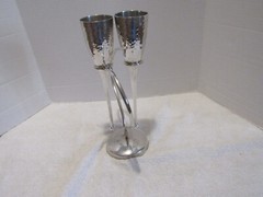 Culinary Concepts Silver Plated Heart Shape Champagne Stand With 2 Goblets