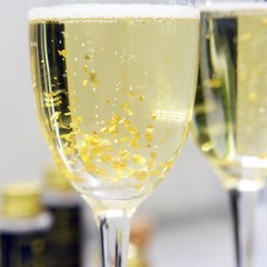 Edible Genuine Gold Leaf Flakes for Drinks and Food Safe and Luxurious 6 Pack