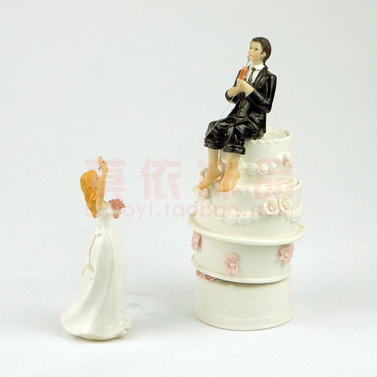 Wedding Cake Topper – Fishing Groom and Bride Funny Wedding Cake Toppers 2018