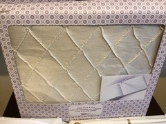 Ivory Satin Guest Book and Pen Set, Wedding or any event Wilton NEW in box L@@K!