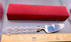 Mikasa 9 1/2″ Silver Plate Cake Server W/ Crystal Handle W/Box Wedding Pie