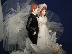 New Vintage Elegant Seashell Array Porcelain Bride & Groom Wedding caketop #390