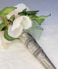 Bridal Bouquet Holder Fluted Rim Silver Plated Vintage Look