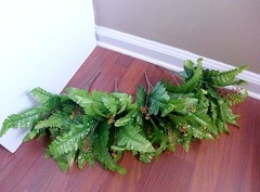 4 pcs Artificial Plants Blooming Fern Leaf Grass Home Decoration (7 stems each)
