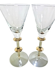 2 Pier 1 P1c71 Wine Glasses Gold Wafer Accent Stems Iredescent Amber Foot 9″ T