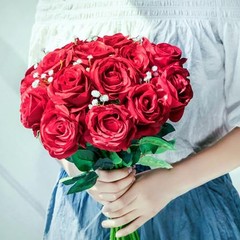 10Pcs Artificial Roses Flowers, Realistic Blossom Roses, Real Touch Silk Red