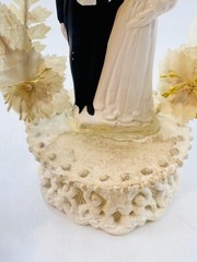 Vintage 1940s 1950s Wedding Cake Topper Bride Groom Bell Fabric Flower Arch