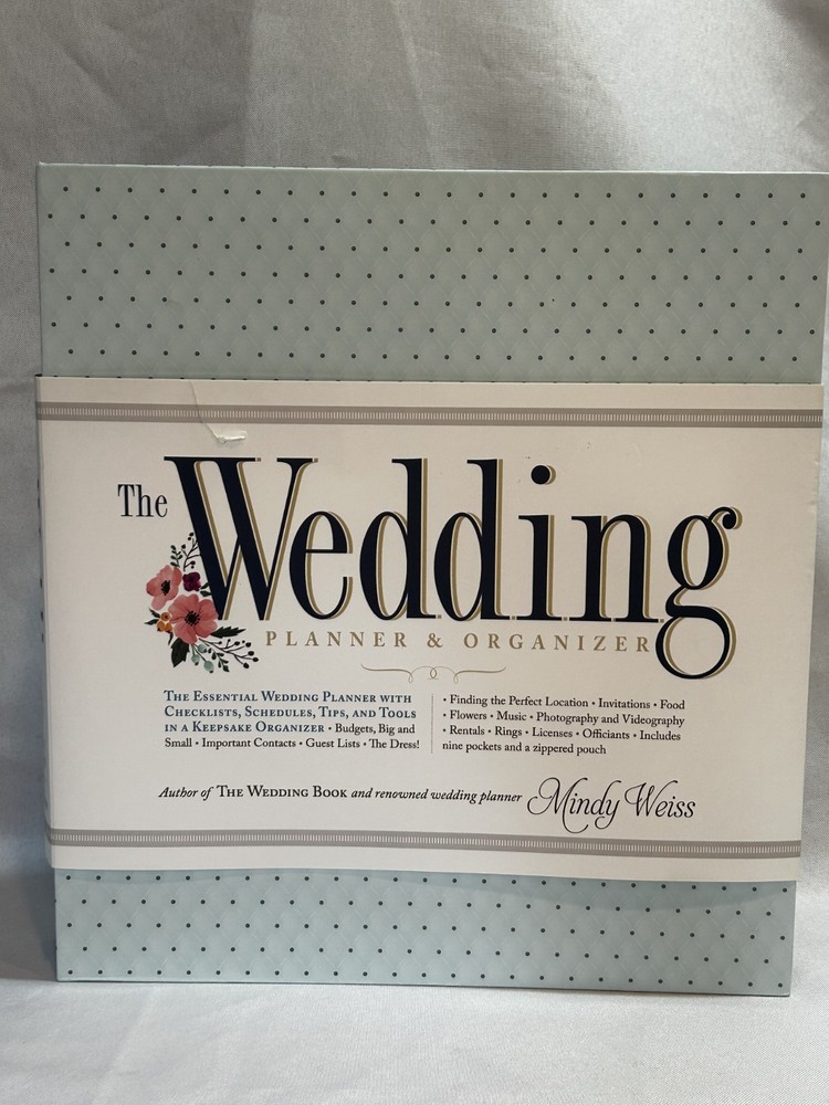 The Wedding Planner & Organizer Binder by Mindy Weiss 2024 Addition