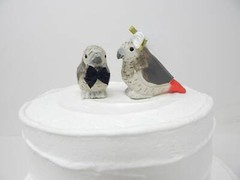 Gray African Parrot Cake Top Bride Groom Love Bird Wedding Carved Wood Statue