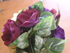 Dozen Beautiful Large Colorful Silk Roses & Leaves Bridal Bouquet 12″ x12″ Span