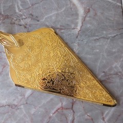 Vintage Gold Plated Cake Pie Server Ornate Filigree Etched Floral Scroll Style