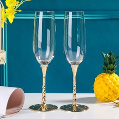 Hanjue Champagne Glasses Set of 2, Clear Flutes 7 Oz 7 Ounces, Gold