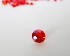350pc Round 4 Carat 0.4inch 10mm Diamonds Confetti, Christmas Red Acrylic Gems