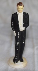 VTG 1940’s Marble Like Chalkware Bride+Grooms (2) Cake Toppers+4 Metal Bow Arrow