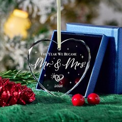 Charming Glass Mr and Mrs Ornament for Newlyweds – Perfect Bridal Shower Gift