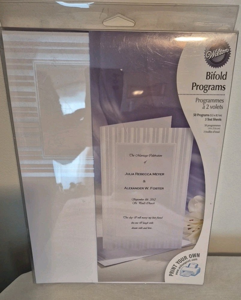Wilton Bi-fold Programs~50 sheets~»White Simple Yet Elegant»~unused