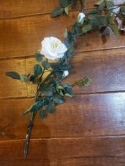 Designer Trellis Ivory/Pale Pink Rose Floral Greenery Garland Wedding Decor 5 Ft