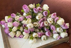 Bulk lot mixed artificial flowers wedding decor, roses, callas,lillies,hydrangea