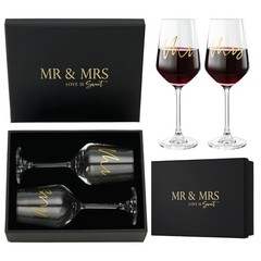 Mr and Mrs Wine Glasses Set of 2 for Engagement Bridal Shower, Mr&Mrs-Black